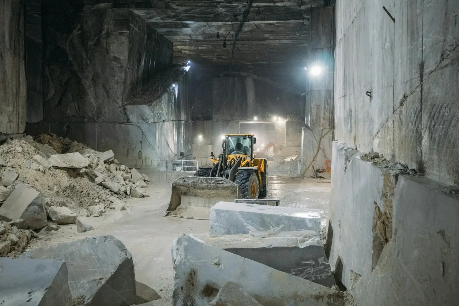 Importing Natural Stone: A Practical Guide for Contractors